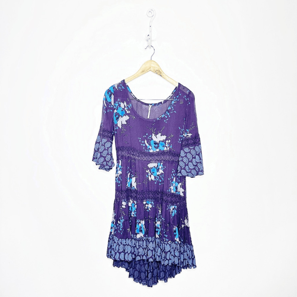 FREE PEOPLE Floral PURPLE pleated tiered boho mini dress womens XS